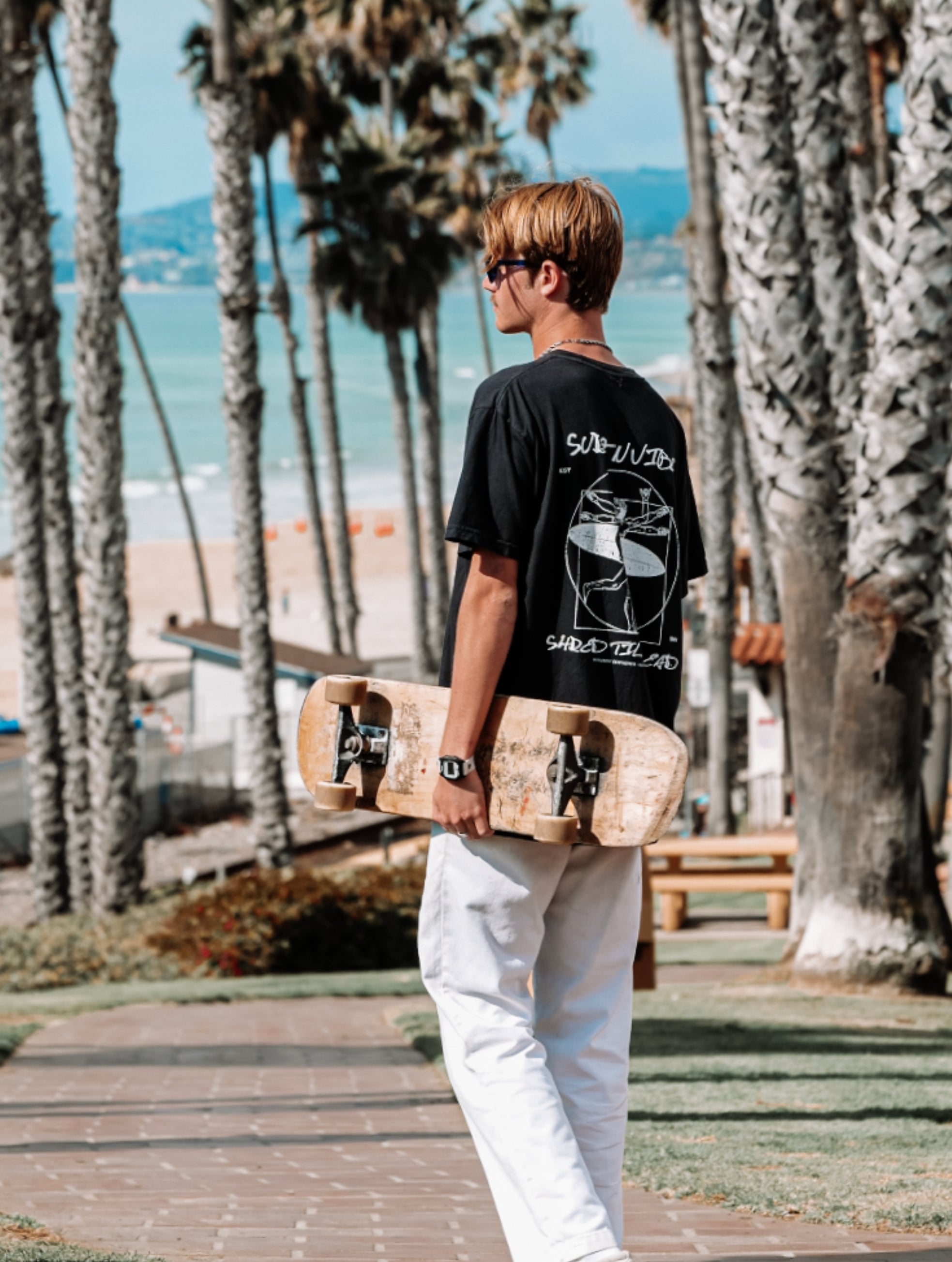 Da Vinci Retro Tee – SURF N VIBE